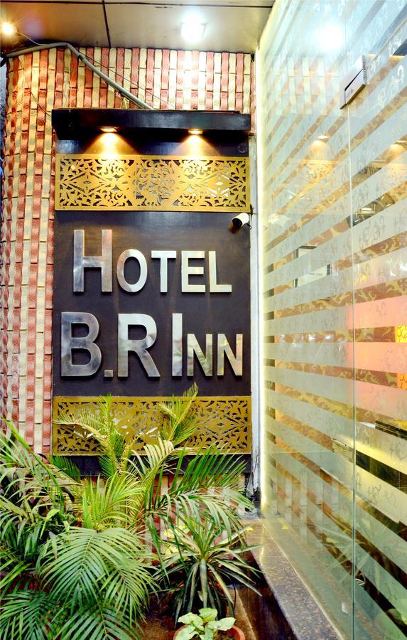 Hotel B.R. Inn Panipat Экстерьер фото